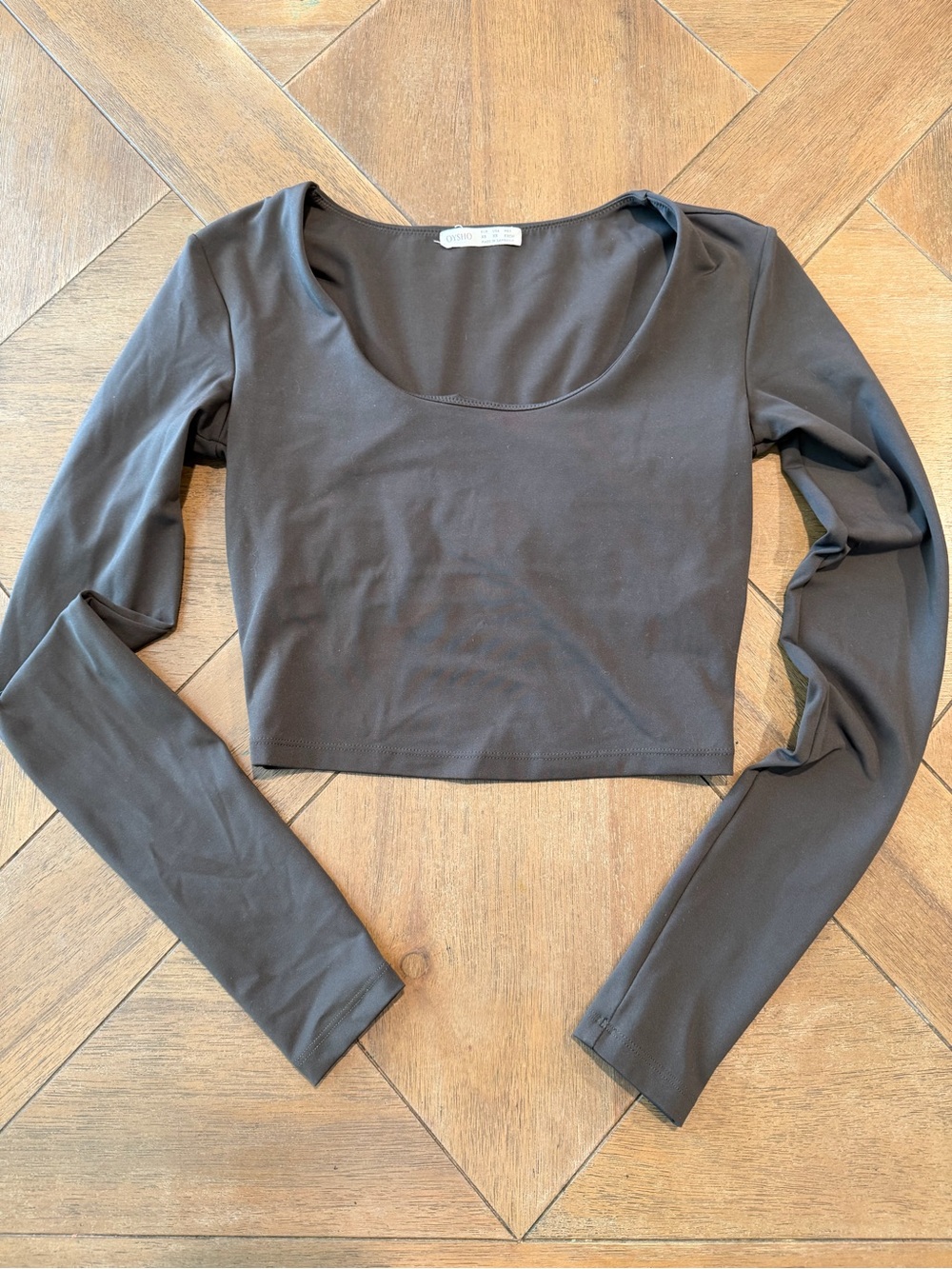 Oysho Women’s Long-Sleeve Scoop Neck Crop Top gray Size XS